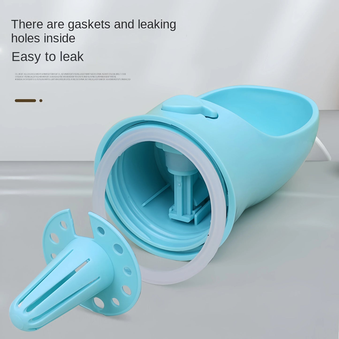 🐾 Tragbare Hunde- & Katzen-Wasserflasche mit Futterbehälter – 2-in-1 Reise-Trinkflasche