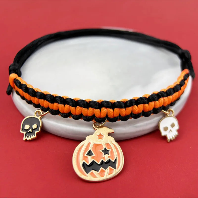 🐾 Halloween-Haustierhalsband mit Anhänger – Handgefertigt für Katzen & kleine Hunde