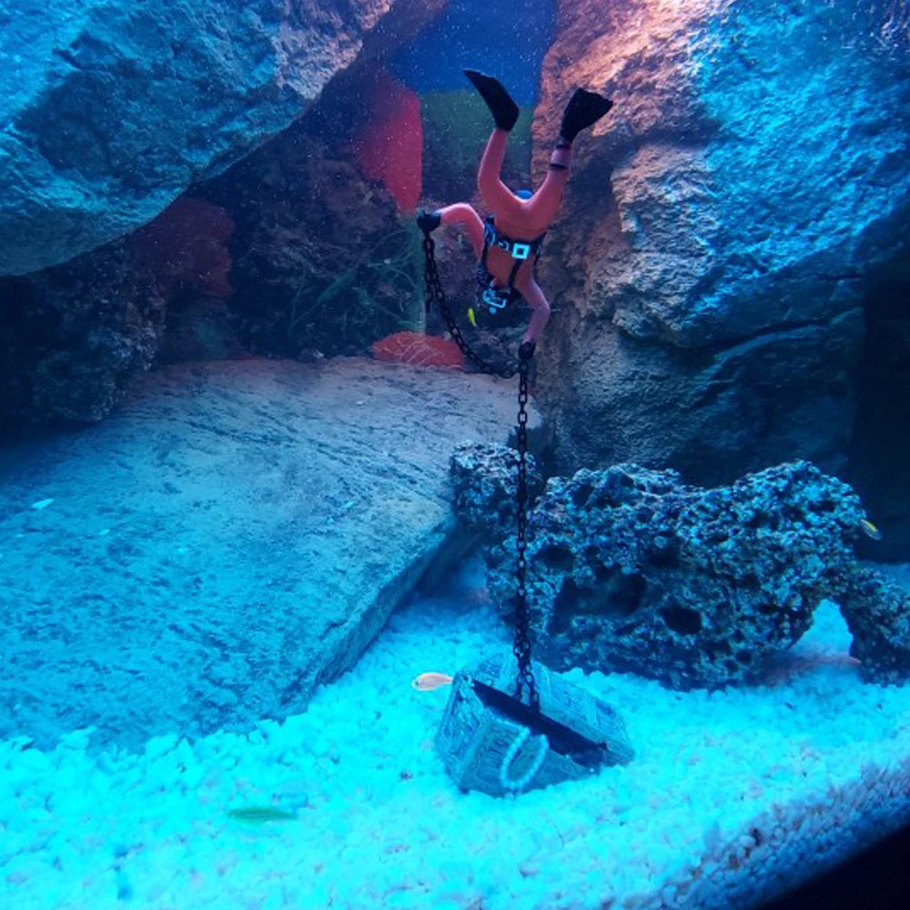 Aquarium-Dekoration Schatztruhe mit Taucher – Luftblasen-Ornament für Aquarien & Fischbecken